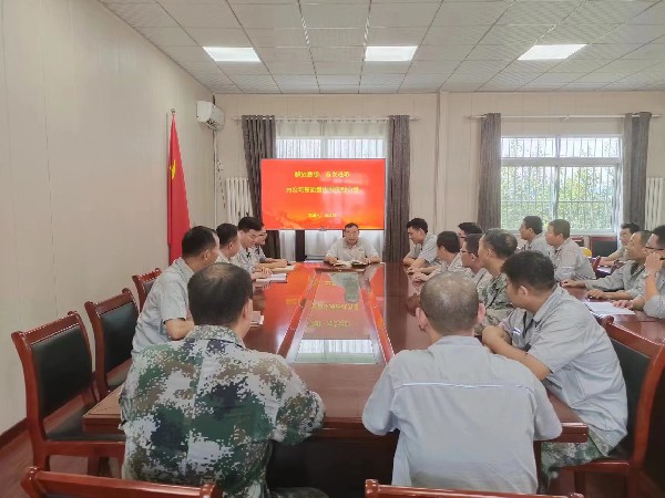 【理論宣講】鑫巖石料有限責(zé)任公司開展“解放思想、奮發(fā)進(jìn)取，為公司高質(zhì)量發(fā)展貢獻(xiàn)力量”宣講活動